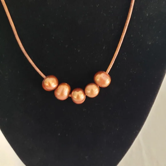 Genuine Pearls Bronze Color - Picture 2 of 5